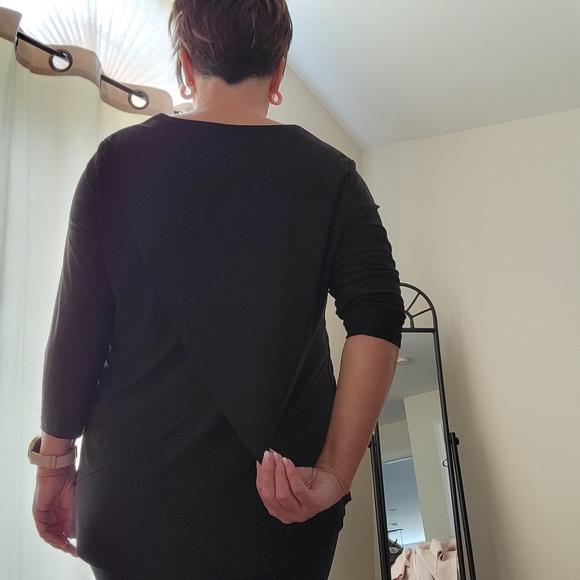 Top - Picture 3 of 3